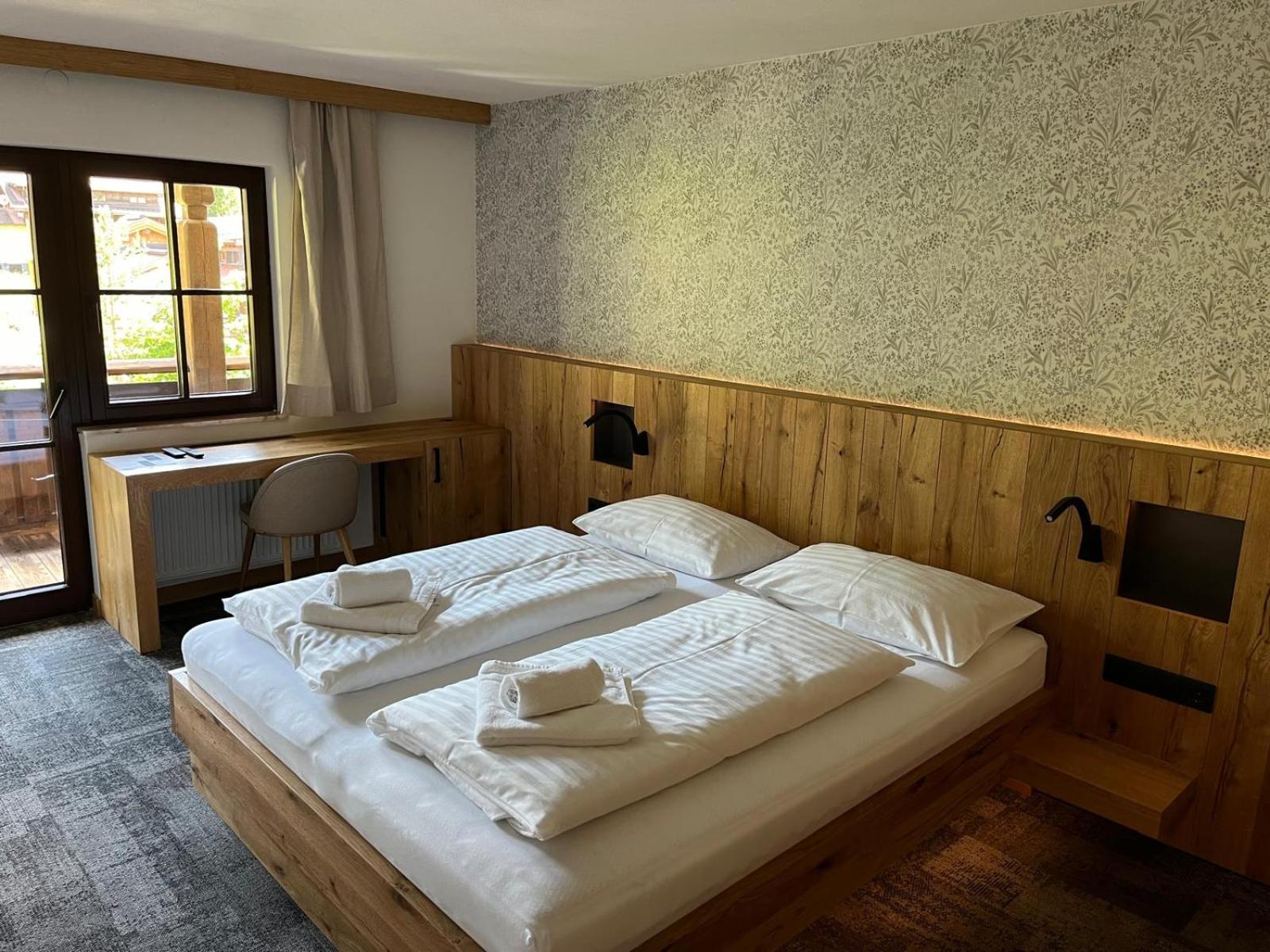 Tieflehner Hof Pitztalhaus Hotel Sankt Leonhard im Pitztal Exteriör bild