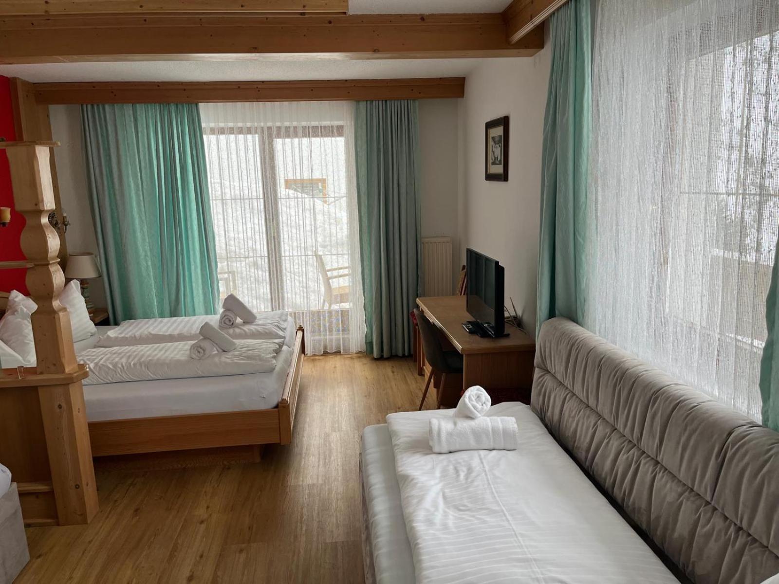 Tieflehner Hof Pitztalhaus Hotel Sankt Leonhard im Pitztal Exteriör bild